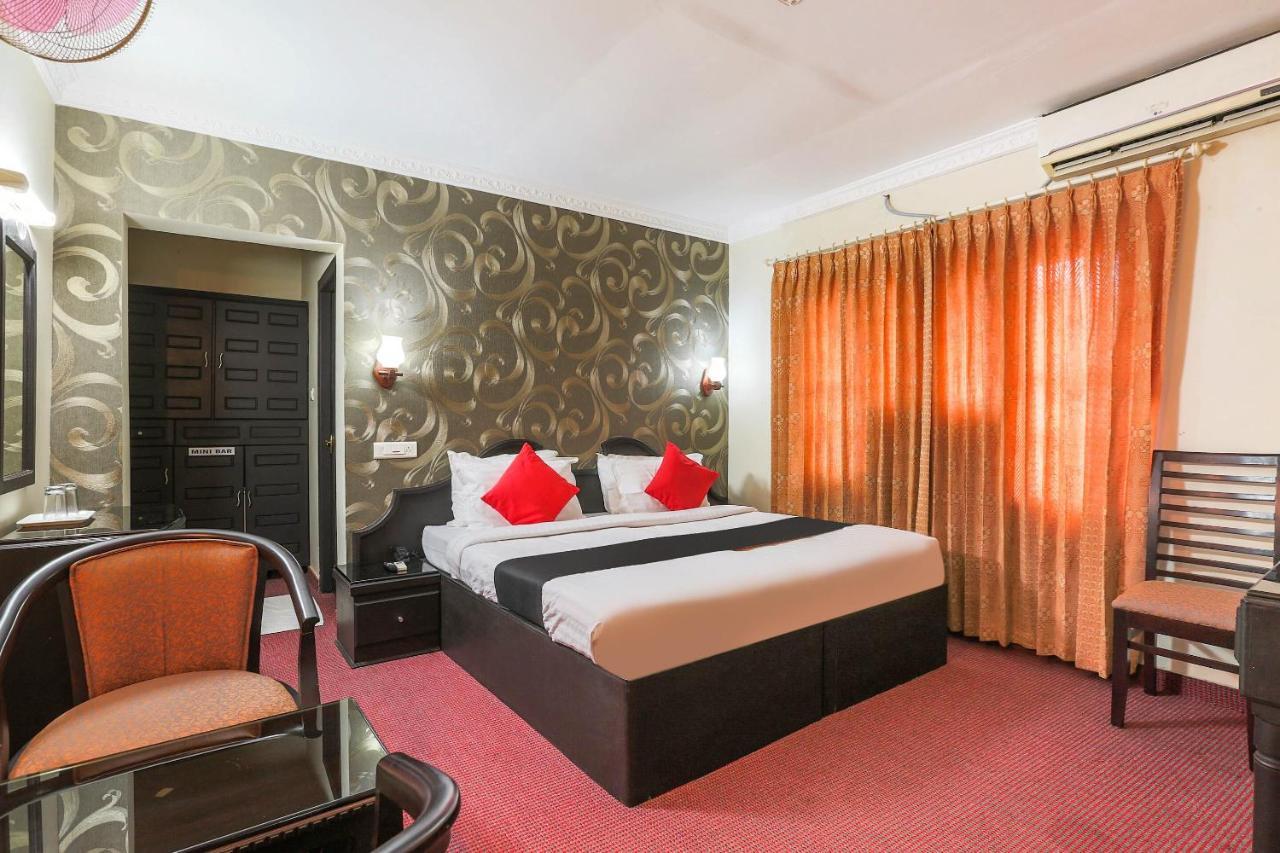 Capital O 72337 Hotel Konkan Tadka Bombay Esterno foto