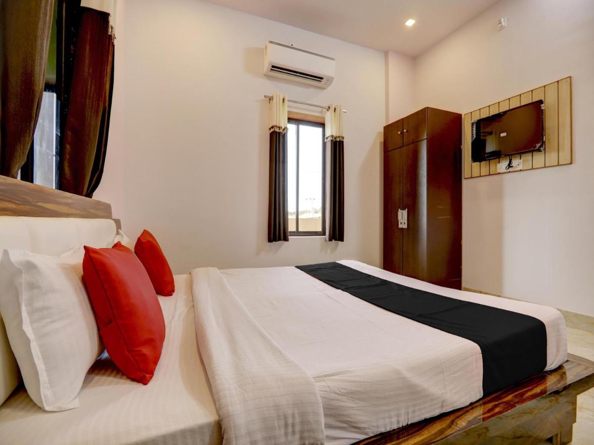 Capital O 72337 Hotel Konkan Tadka Bombay Esterno foto